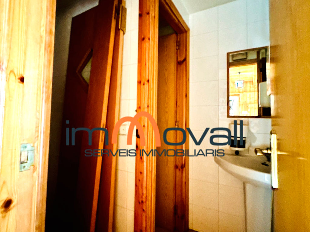 Local-immovall Local-immovall