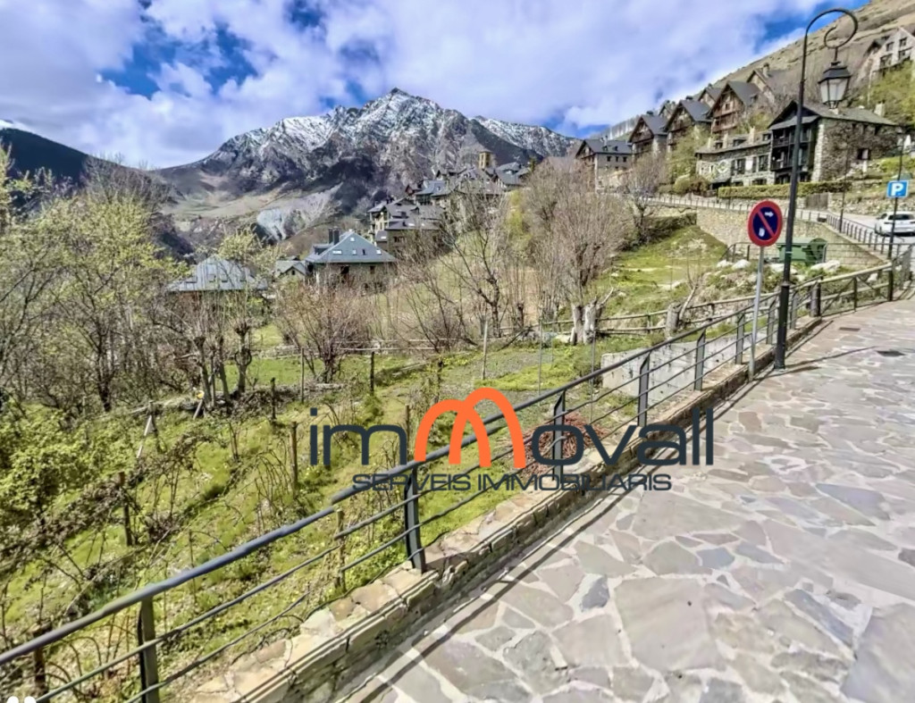 local-immovall