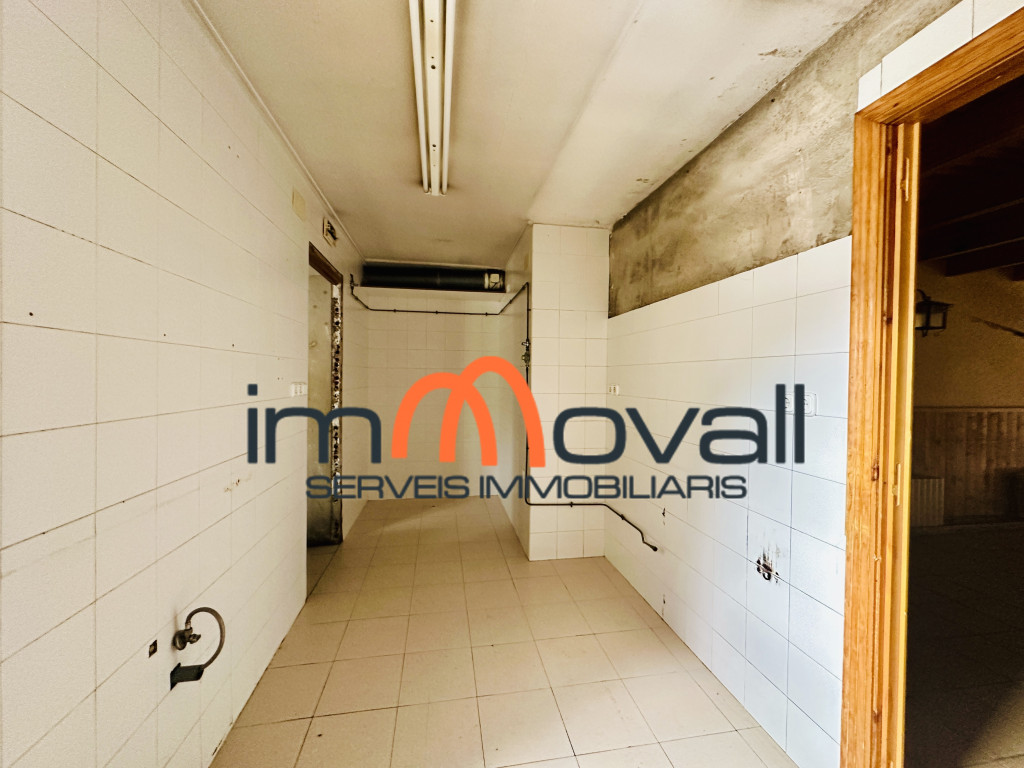 Local-immovall Local-immovall