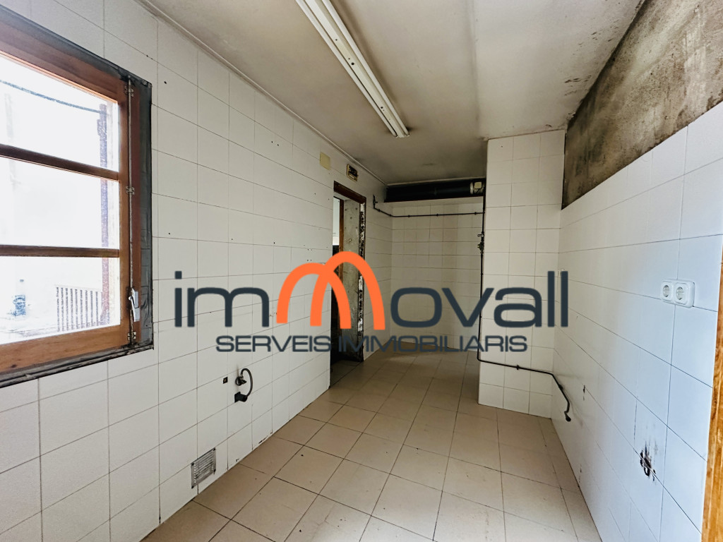 Local-immovall Local-immovall