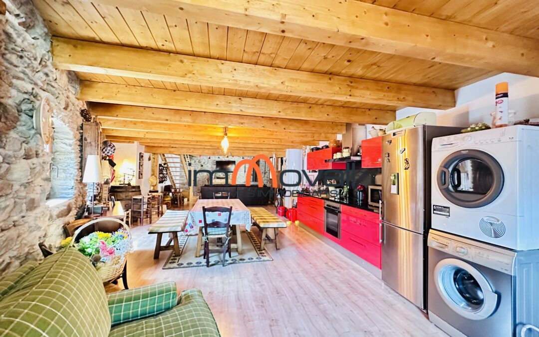 VIVIENDA CON ALTILLO EN DURRO