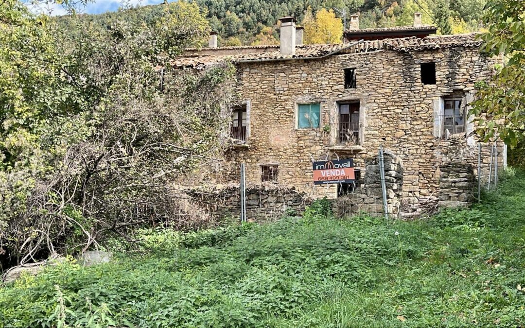 PAJAR, CUADRA Y ERA EN IRGO